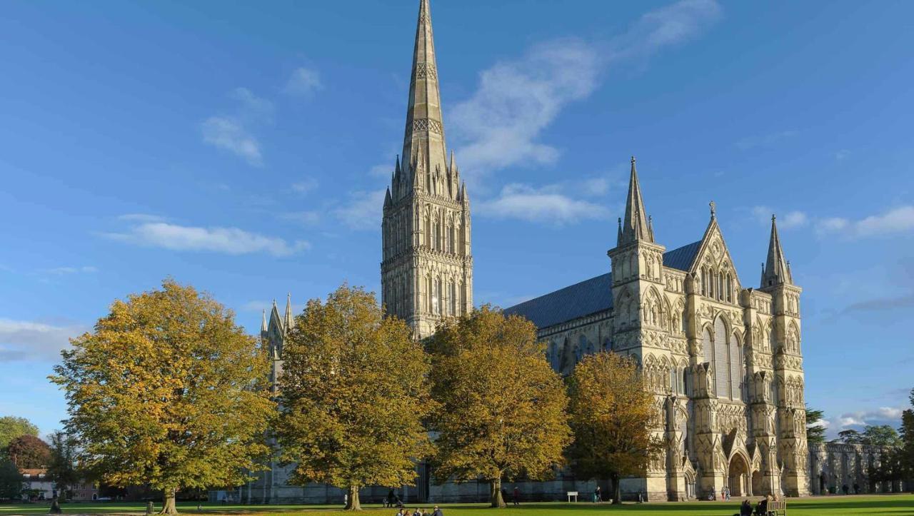 Barchester House Apartments Delux Salisbury Dış mekan fotoğraf