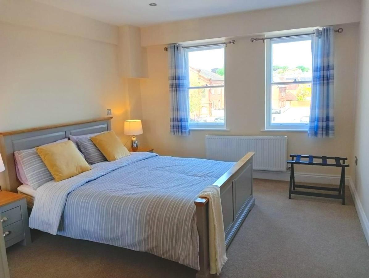 Barchester House Apartments Delux Salisbury Dış mekan fotoğraf